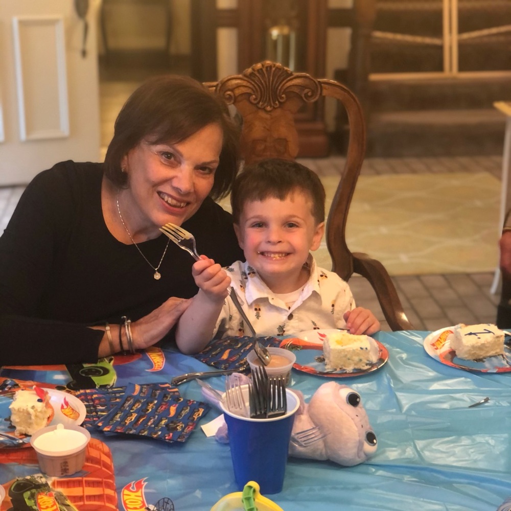 Meet your Posher, Debra